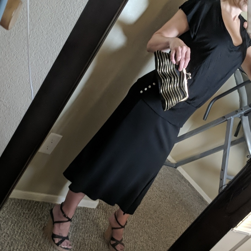 Zipper Ruffle Clutch Bag Black Satin o/s - Picture 7 of 7